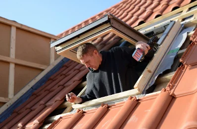 Pose de fenêtres de toit Velux à Saleich